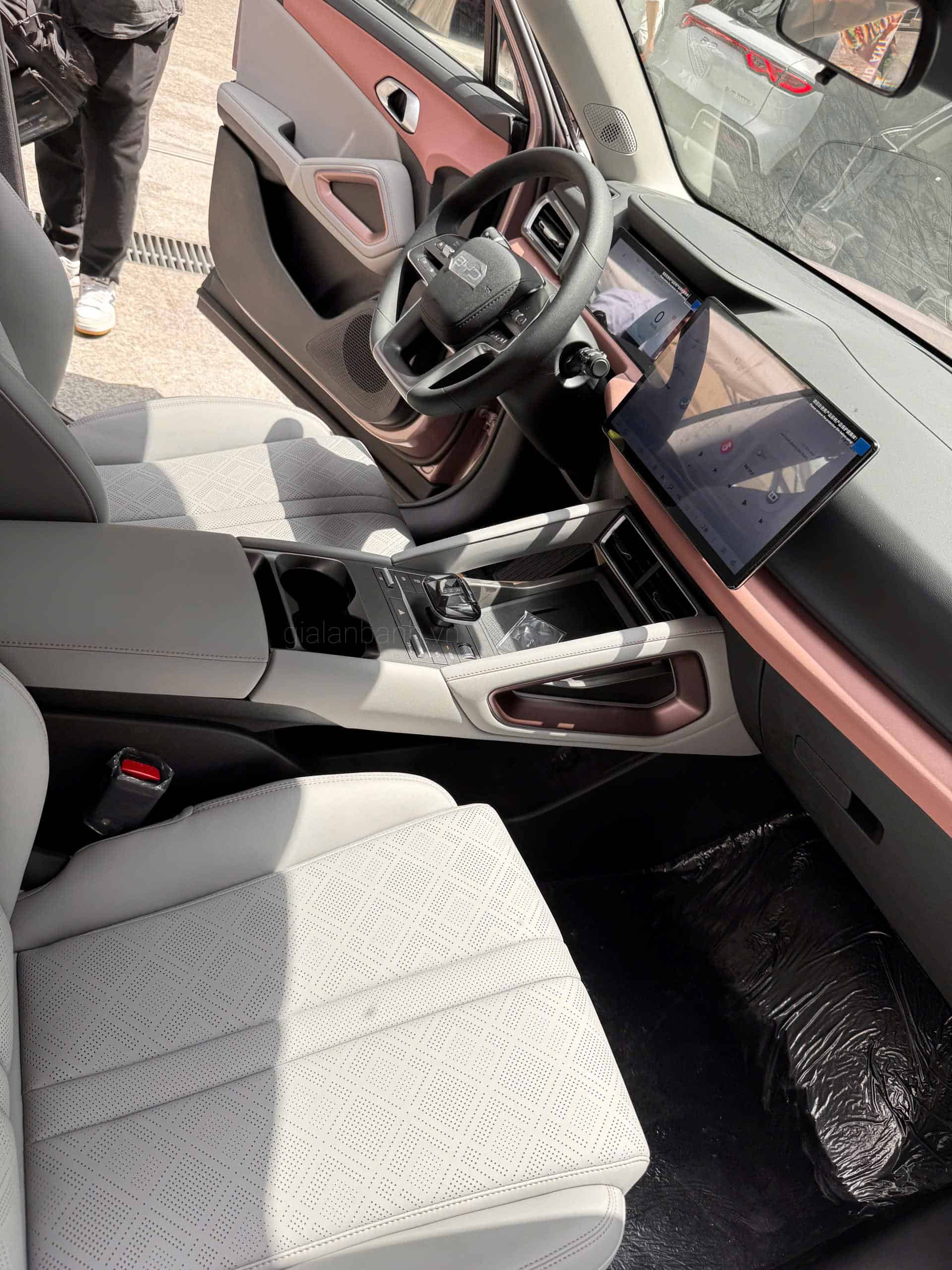 Ghế phụ BYD Atto 2